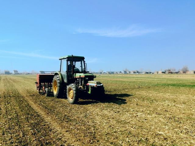 江蘇濱海:農業(yè)生產(chǎn)正當時虎力全開備春耕